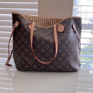 Louis Vuitton Purse